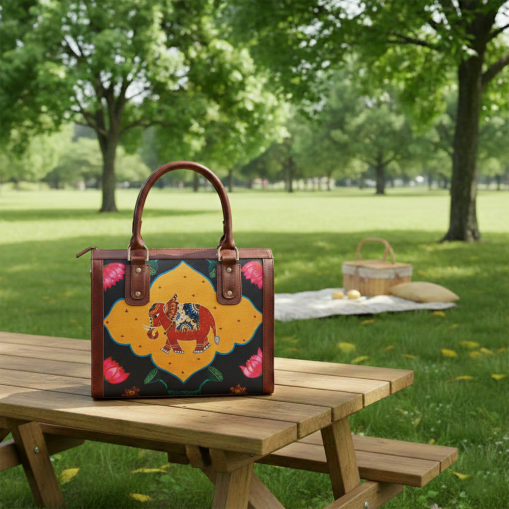 Hathi Madhubani Handbag - Image 7